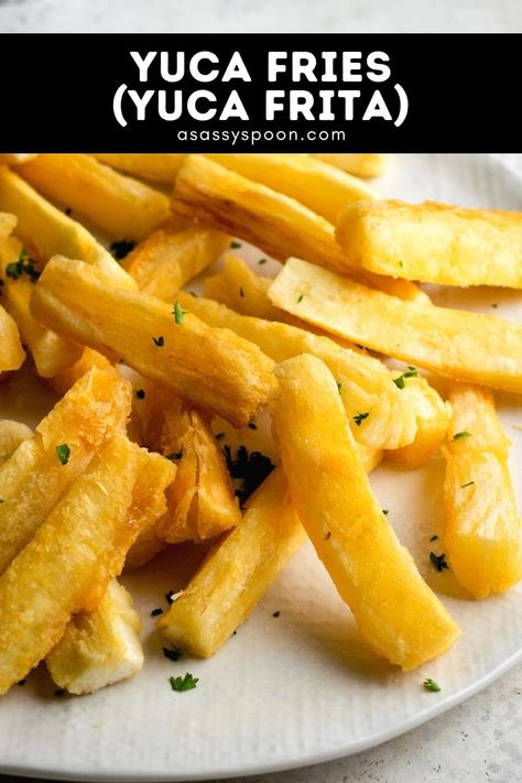 Yuca Frita Air Fryer, Fried Yuca, Yuca Fries, Latin Recipes, Cuban Food, Spanish Recipes, Meatless Dinner, Deep Fry, Hispanic Food