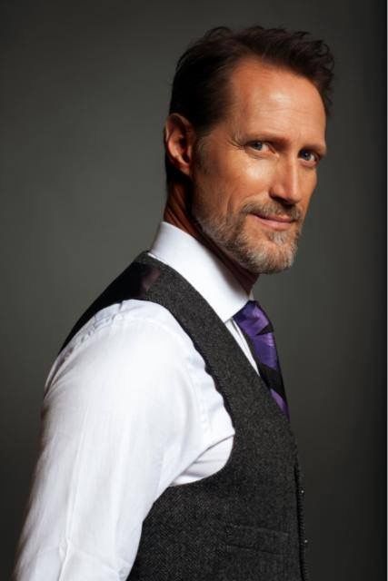 Christopher Heyerdahl ... so this is what he really looks like Sanctuary Tv Series, Thor Heyerdahl, Volturi Kings, Thankful For Life, Christopher Heyerdahl, The Wraith, Amanda Tapping, Twilight Cast, Van Helsing