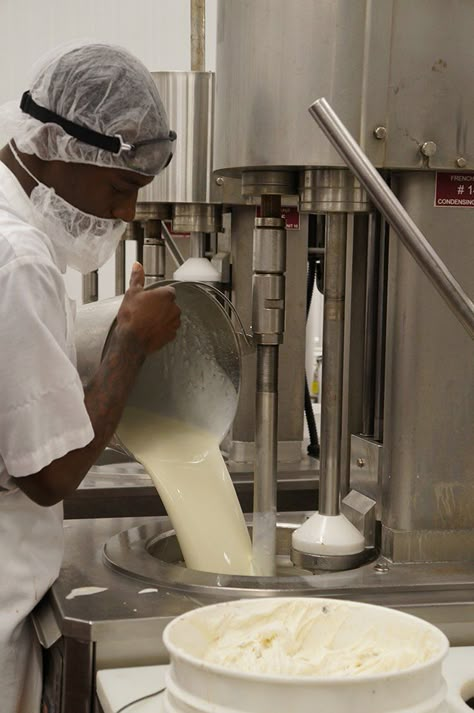 Behind The Scenes at the Graeter’s Ice Cream Factory Undeniably Dairy, Baskin Robins, Making Ice Cream, Ice Cream Factory, Ice Cream Photography, Dairy Farming, Black Texture Background, Food Factory, Ice Cream Freezer