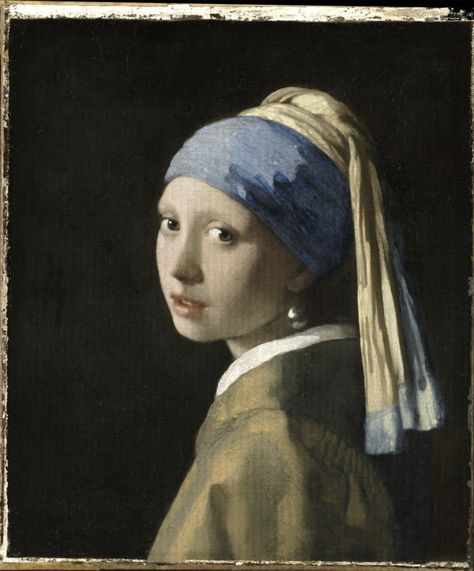 Astounding Detail: A 10 Billion Pixel Panorama of Vermeer's 'Girl with a Pearl Earring' Classical Art Paintings, Vermeer Paintings, Jan Vermeer, Girl With Pearl Earring, Masterpiece Painting, Istoria Artei, Girl With A Pearl Earring, Most Famous Paintings, Fashion Makeover