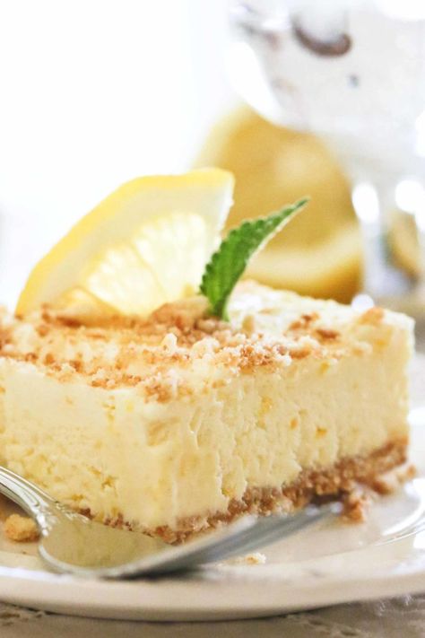 Lemon Cream Frozen Dessert - White Apron Blog Lemon Ice Cream Recipe, Gf Graham Crackers, Tiramisu Ice Cream, Best Tiramisu Recipe, Hot Water And Lemon, Lemon Delight, Lemon Desserts Easy, Best Tiramisu, Dessert Lasagna