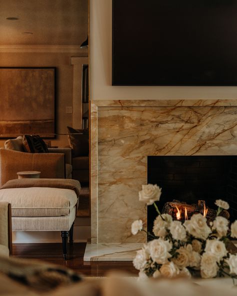 Pink Marble Fireplace Surround, Media Room With Fireplace, Red Marble Fireplace, Marble Surround Fireplace, Marble Slab Fireplace, Brass Fireplace Surround, Green Marble Fireplace, Tile Fireplace Makeover, Midcentury Fireplace