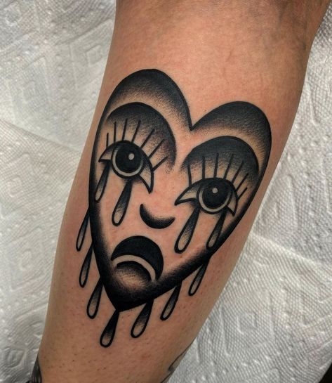 Traditional Tattoo Love, Heart Lock Tattoo, Traditional Tattoo Woman, Traditional Heart Tattoos, Traditional Hand Tattoo, Love Heart Tattoo, Crying Heart, Traditional Black Tattoo, Traditional Tattoo Inspiration