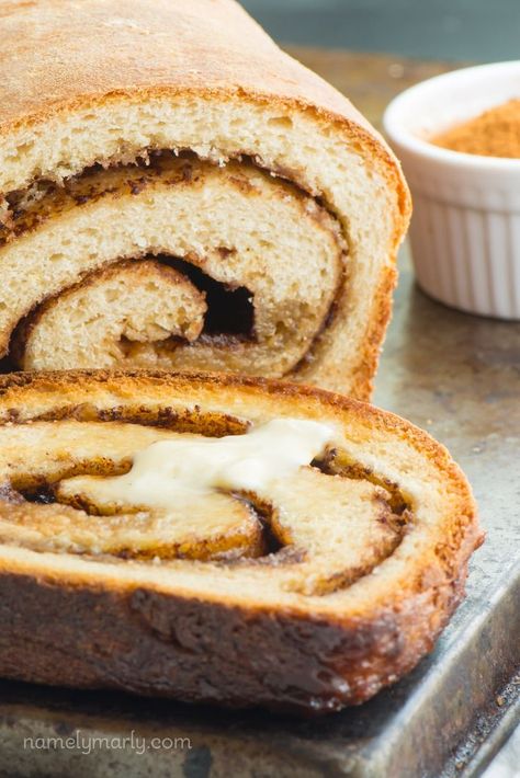 Vegan Cinnamon Bread, Vegan Bread Recipes, Cinnamon Bread Easy, Cinnamon Bread Recipe, Vegan Bread Recipe, Swirl Bread, Cinnamon Swirl Bread, Swirled Bread, Best Bread Recipe