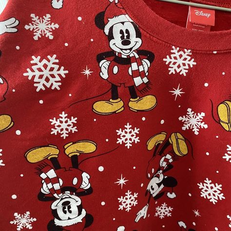 Disney Christmas Mickey Mouse Santa Holiday Snowflakes Sweatshirt 


Disney
Juniors Size XXL (19)
Flat Lay Measure 
Armpit to Armpit 26
Length 24
Shoulder 26
Sleeve 22.5 Christmas Mickey Mouse, Christmas Mickey, Holiday Snowflakes, Disney Junior, Disney Christmas, Disney Ladies, Flat Lay, Sweatshirts Women, Disney