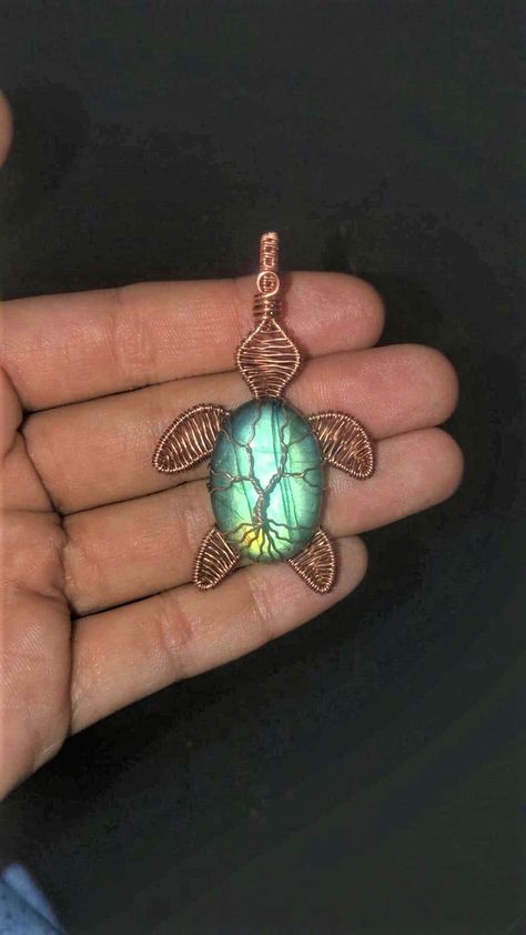 Wire Turtle, Wire Wrapped Turtle, Wire Projects, Wire Wrap Turtle Tutorial, Wire Wrap Turtle, Turtle Wire Wrap, Nature-inspired Wire Wrapped Metal Necklace, Wire Turtle Pendant, Crystal Jewelry Ideas