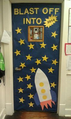 Classroom door decoration ideas – Teaching through the Arts January Door Decorations Classroom, January Door Decorations, Kindergarten Door, Door Classroom, Class Door Decorations, Preschool Door, Dorm Room Doors, January Classroom, Class Door