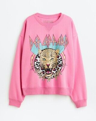 Great Shopping H&M Bright Pink Def Leppard oversized Sweatshirt S 10 12 BNWT, Womens Clothing Preppy Clothing Brands, Preppy Sweatshirts, Preppy Tops, Trendy Christmas Outfits, Designer Sweatshirts, Casual Preppy Outfits, Cute Preppy Outfits, Preppy Outfit, Def Leppard