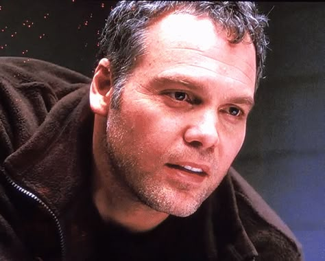 Robert Goren Law And Order, Bobby Goren, Body Types Men, Vincent D’onofrio, Ideal Man, The Cave, Prime Time, Law And Order, Hey Girl