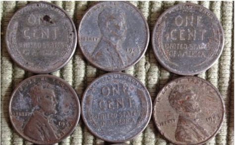 You heard that right: the one thing that you may not even bother to pick up if you found it on the street could be worth the price of an expensive luxury car! 1943 Penny, Copper Pennies, Wheat Penny Value, Old Pennies Worth Money, Steel Penny, Old Coins Value, Rare Pennies, Valuable Pennies, Penny Values