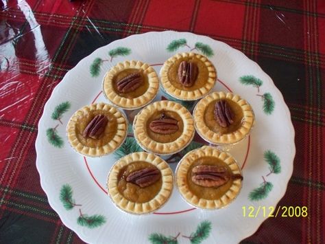 Toffee Tarts, Pumpkin Toffee, Sand Tarts, Mini Tart Shells, Pumpkin Tarts, Recipe For Summer, Tarts Recipe, Pumpkin Pecan Pie, Toffee Nut