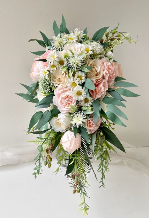 Peach And Sage Green Wedding Bouquet, Peach And Cream Wedding Flowers Bridal Bouquets, Cream And Peach Bouquet, Light Pink White And Green Bouquet, Ivory Wedding Bouquet, Peach Pink Cream Bouquet, Ivory Bouquet Wedding, Dusty Pink Weddings, Green Bouquet