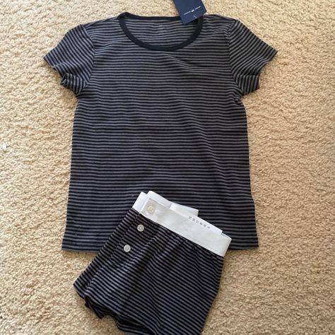 Brandy melville hailie striped top/ boy shorts set - Depop Brandy Boy Shorts Outfit, Top Boy, Shorts Outfit, Boys Top, Shorts Set, Boy Shorts, Brandy Melville, Short Outfits, Short Sets