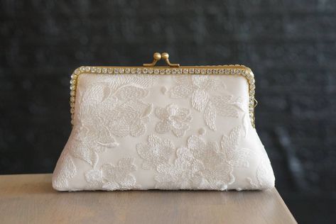 Wedding Clutch Bridal, Bride Purse, Bridal Clutch Purse, Lace Clutch, Rhinestone Purse, Bridal Purse, Wedding Bags, Purse Frame, Diy Bags Patterns