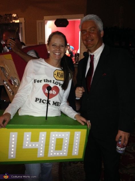 Ashlie: My husband and I dressed up as The Price is Right. I was the contestant and my husband was Bob Barker. I used colored duct tape to cover the box.... Price Is Right Shirt Ideas, Price Is Right Halloween, Price Is Right Costume, Price Is Right Shirts, Bob Barker, Work Games, 2015 Halloween Costumes, Costumes For Couples, Diy Couples Costumes