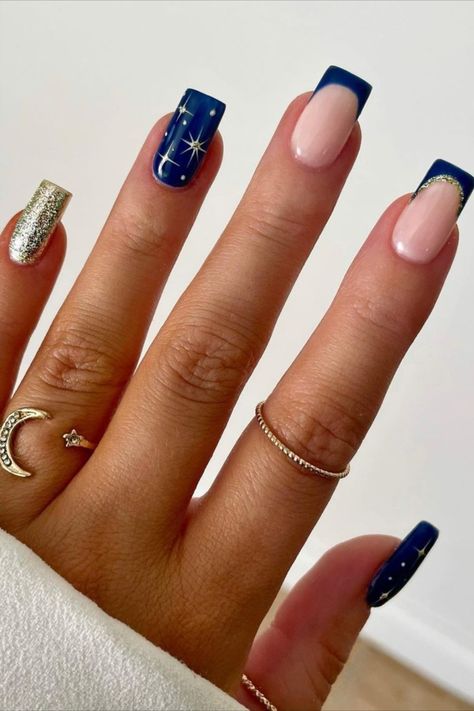 french tip nail designs Nails Inspiration Blue, Blue Gold Nails, Blue Nail Design, Blue Nail Ideas, Classy Fall Nails, Aries Women, Holiday Acrylic Nails, Dark Blue Nails, Ballet Nails