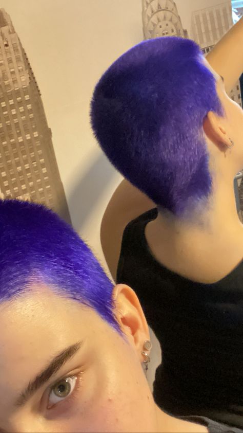 Purple Buzzcut, Shaved Hair Designs, Super Short Hair, Hair Tattoos, Beauty Inspo, Bleached Hair, Buzz Cut, New Haircuts, Cut My Hair