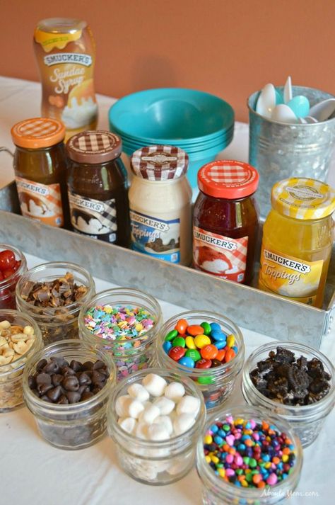 Build Your Own Sundae Bar Ice Cream Sundae Bar, Sundae Bar, Food Bars, Ice Cream Birthday Party, Diy Ice Cream, Ice Cream Bar, Ice Cream Social, 13th Birthday Parties, Ice Cream Birthday