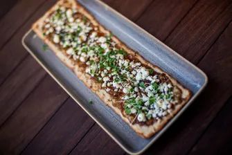 Fig & Goat Cheese Flatbread - Great Taste Recipes Fig Flatbread, Goats Cheese Flatbread, Balsamic Glaze, Food Tasting, Flatbread, Arugula, Goat Cheese, Fig, Goats