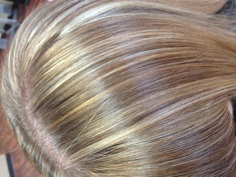 Natural blonde tones with micro highlights Micro Highlights, Natural Blonde, Blonde Tones, Dirty Blonde Hair, Blonde Hair Looks, Natural Blondes, Dirty Blonde, Makeup Guru, Beauty Basics