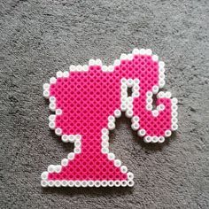 Perler Bead Big Projects, Perler Beads Ideas Y2k, Perler Ideas Cute, Melting Beads Ideas Aesthetic, Preppy Perler Bead Patterns, Melty Beads Ideas Easy Cute, Perler Beads Y2k, Perler Beads Preppy, 29x29 Perler Bead Patterns