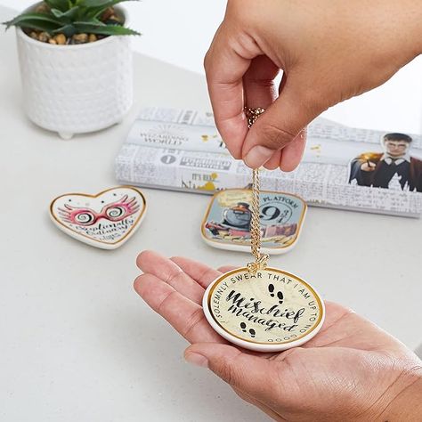 Amazon.com: Harry Potter Trinket Dish Set - Ring Jewelry Tray - Mini Ceramic Trinket Trays, 3 Piece Gift Set : Clothing, Shoes & Jewelry #jewelry #trinkets #dish #harry #harrypotterfan #potterhead #shopping #gifts Harry Potter Gift Box, Harry Potter Accessories, Petite Jewelry, Timeless Brand, Trinket Trays, Harry Potter Gifts, Ceramic Tray, Jewelry Tray, Dish Sets