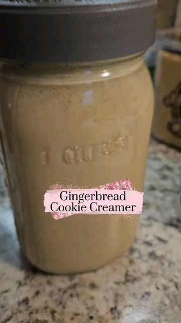 Creamer Homemade, Ninja Coffee Bar Recipes, Homemade Coffee Creamer Recipe, Frosted Gingerbread, Cookie Coffee, Frosted Coffee, Raspberry Coffee, Easy Christmas Candy Recipes, Homemade Coffee Creamer