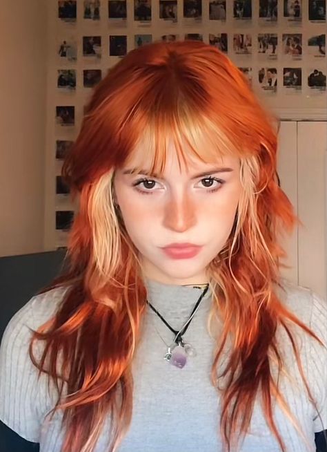 Strawberry Red And Blonde Hair, Fashion Copper Hair, Copper Hair Platinum Highlights, Hailey Williams Hair Orange And Blonde, Copper With Chunky Blonde Highlights, Edgy Ginger Hair, Copper Hair Alternative, Hayley Williams Ginger Hair, Ginger Hair Streaks