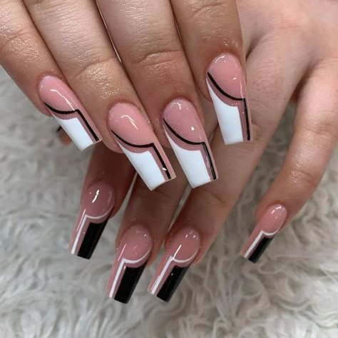 Acrylic Nail Designs Classy, Fancy Nails Designs, Girly Acrylic, Nails Coffin Short, White Acrylic Nails, French Tip Acrylic Nails, French Acrylic Nails, Work Nails, Girly Acrylic Nails