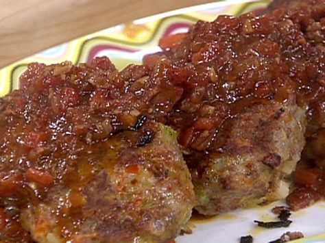 Spicy Sausage Meatloaf Patties with Italian Barbecue Sauce Italian Barbecue, Sausage Meatloaf, Meatloaf Patties, Christmas Pasta, Easy Ribs, Sausage Dinner, Prime Rib Recipe, Barbecue Sauce Recipes, Good Roasts