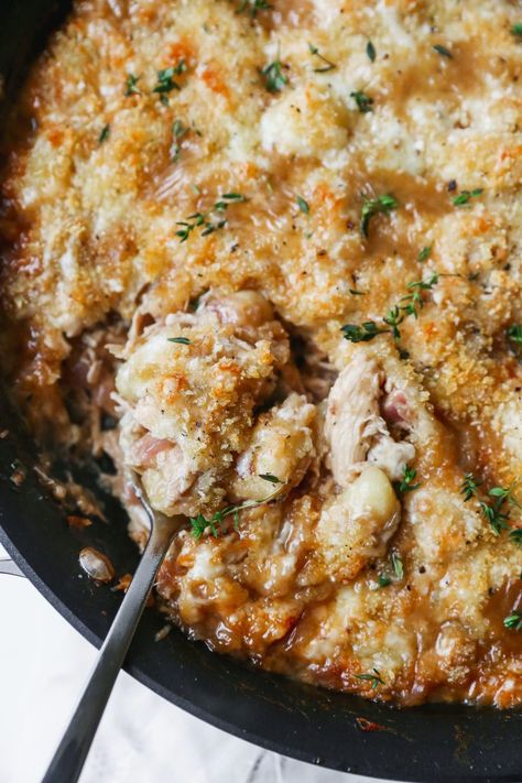 One-Pan French Onion Chicken Gnocchi Bake Chicken Gnocchi Bake, Onion Dishes, Gnocchi Bake, Baked Gnocchi, French Onion Chicken, Chicken Gnocchi, Onion Chicken, Gnocchi Recipes, Sleep Deprived