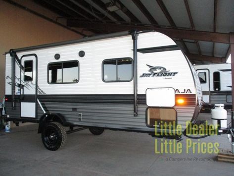 New 2024 Jayco Jay Flight SLX 195RB Travel Trailer at Campers Inn | Phoenix, AZ | #88732 Jayco Camper Trailer, Jayco Campers, Jayco Travel Trailers, Rv Types, Truck Covers, Used Rv, Deer Valley, Cargo Trailers, Camper Ideas