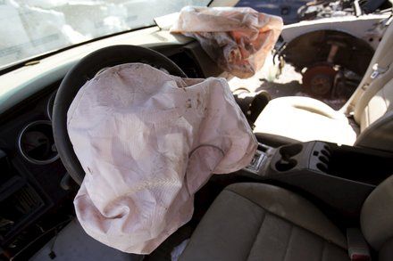 Takata and Honda Kept Quiet on Study That Questioned Airbag Propellant Air Bags, Automotive News, Technology Trends, Honda Pilot, Top Cars, Tech Trends, German Cars, Air Bag, General Motors