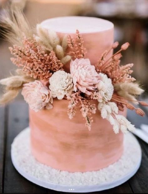 Brown Wedding Cakes, December Baby Shower Ideas, Pink Boho Wedding, Pink Baby Shower Cake, Blush Pink Baby Shower, Dreamcatcher Baby, Rose Gold Cake, Boho Wedding Cake, Boho Cake