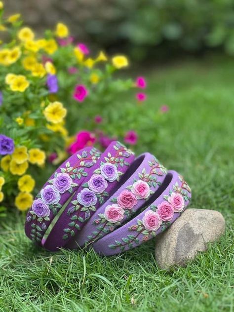 Embroidered Bangles, Embroidery Bangles, Fabric Bangles, Hand Embroidered Jewelry, Silk Thread Bangles Design, Hair Ties Diy, Felted Earrings, Thread Bangles Design, Diy Hair Accessories Ribbon