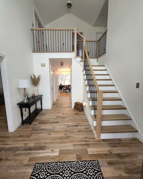 Modern Stair Railing Plain Square Newel Post, Oak/poplar Hand Rails and Wooden Railing Post for Farmhouse Style Modern Stair Rails - Etsy Square Newel Post, Stair Rails, Modern Stair Railing, Hardwood Stairs, House Staircase, Oak Stairs, Staircase Makeover, Stair Remodel, Stair Handrail