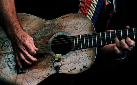 How to buy a used guitar  Willie Nelson's Guitar Trigger Instruments Photography, Guitar Aesthetic, Acoustic Guitar Lessons, Strange Fruit, Guitar Fretboard, Guitar Photography, Internet Radio Station, Awesome Photography, Photography Music