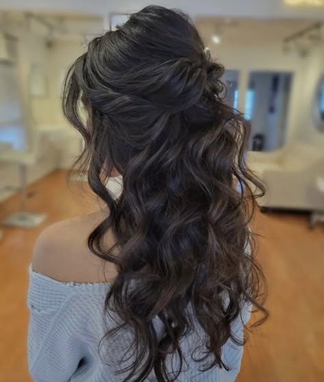 Hair Updos Brunette, Bride Hair Half Up Half Down Brunette, Fairytale Updo Hairstyles, Bridesmaid Hairstyles For Long Hair Brunette, Brunette Formal Hairstyles, Fairytale Bridal Hair, Bridal Hairstyles For Long Hair Half Up, Elegant Half Up Half Down Hairstyles Wedding Bride, Simple Wedding Hairstyles For Long Hair