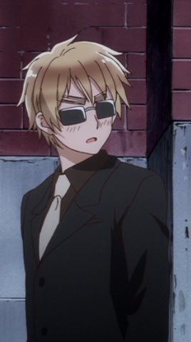 Secret undercover agent Arthur Kirkland >=D Hetalia Arthur Kirkland, England Hetalia, Arthur Kirkland, Aph England, Undercover Agent, Hetalia England, Hetalia Funny, Hetalia Anime, Hetalia Ships