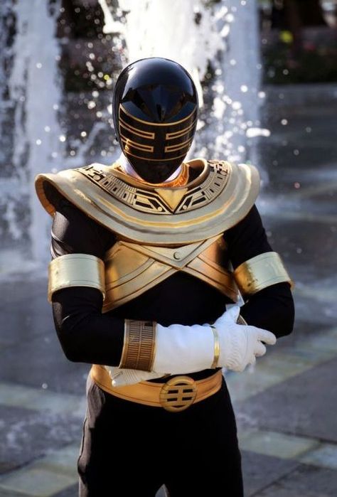 Zeo Gold Ranger, Gold Ranger, Tommy Oliver Power Rangers, Power Ranger Black, Zeo Rangers, Power Rangers Megazord, Power Rangers Zeo, Power Rangers Art, Green Ranger