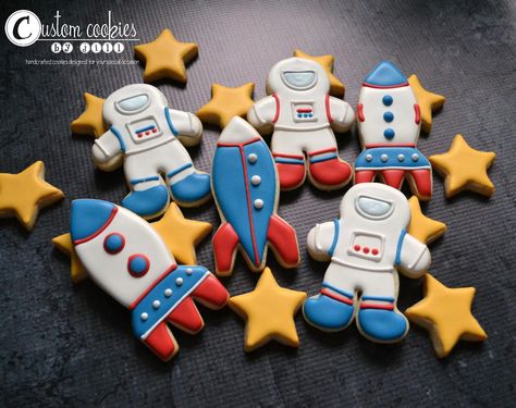 Custom Cookies by Jill Rocket Ship Birthday Party, Rocket Cake, Rocket Party, Galaxy Party, Shipping Cookies, Astronaut Party, Astronaut Birthday, Cake Dress, Space Birthday Party