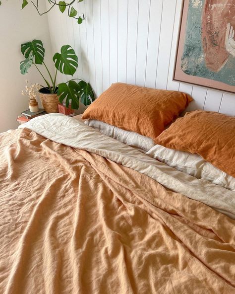 Boho Throw Rugs & Hemp Linen (@salty.aura) | Instagram Salty Aura, Just A Reminder, New Room, Throw Rugs, This Morning, Bed Sheets, Aura, Bed, Hair