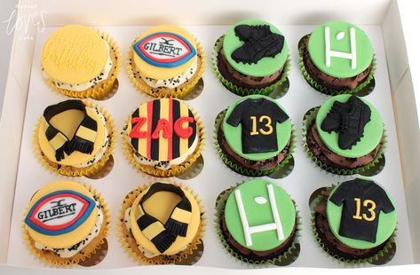 Springbok Rugby Party Printables, Rugby Themed Cupcakes, Newcastle United Cupcakes, Afl Cupcakes, Rugby Cupcakes, Rugby Themed Cakes, Rugby Cupcake Toppers, Sports Cupcakes, Sport Cupcakes