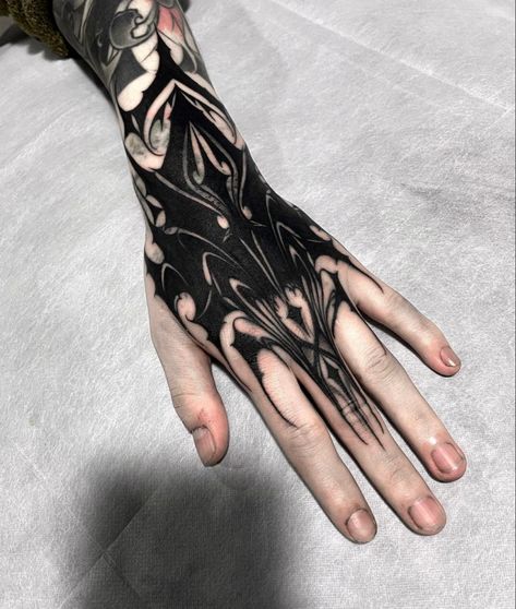 Gothic Hand Tattoo, Hand Tattoo Cover Up, Tattoo Fixes, Minimal Tattoo Designs, Minimal Tattoo Ideas, Wrist Tattoo Cover Up, Sigil Tattoo, Blackout Tattoo, Magic Tattoo