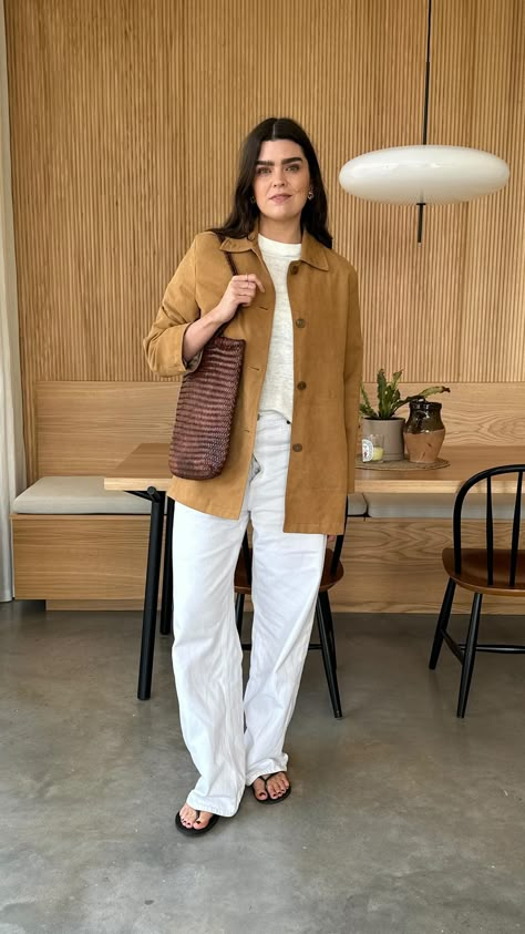 Anna Edit, Jumper And Jeans, Fashion Advisor, Wide Leg Linen Trousers, What Should I Wear Today, Armani Jacket, Cool Jeans, Classic Dresses, Sweater Maxi Dress