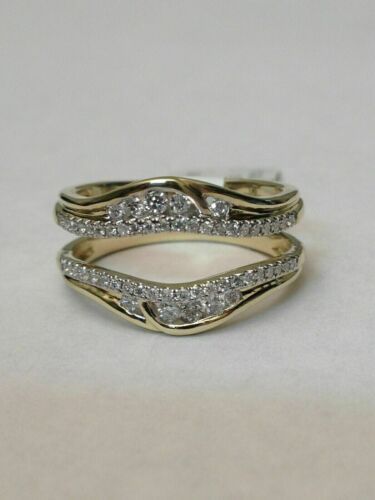 https://jewelleryrings.co.uk/ Find many great new & used options and get the best deals for 2.00Ct Round Cut Simulated Diamond Wedding Wrap Band Ring 14k Yellow Gold Plated at the best online prices at eBay! Free delivery for many products! Wrap Wedding Band, Solitaire Enhancer, Cheap Wedding Rings, Yellow Gold Solitaire, Ring Guard, Simulated Diamond Rings, Round Diamond Ring, Chevron Ring, Wedding Wraps