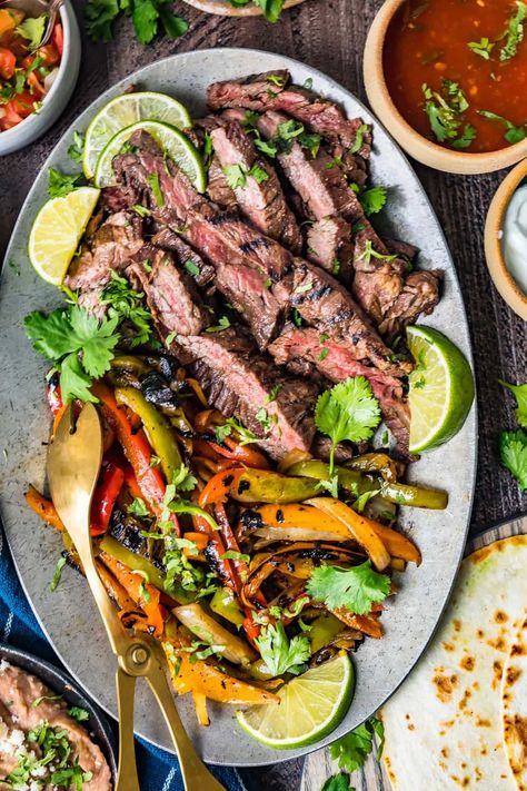 Best Fajita Recipe, Best Steak Fajitas, Steak Fajita Marinade, Beef Fajita Recipe, Steak Fajitas Recipe, Skirt Steak Fajitas, Flank Steak Fajitas, Easy Steak Fajitas, Fajita Seasoning Recipe