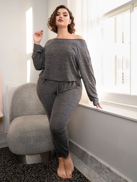 Plus Drop Shoulder Knot Pajama Set | SHEIN USA Pjs Plus Size, Co Ords Outfits, Sleepwear Women Pajamas, Plus Size Winter Outfits, Shoulder Knots, Vintage Pajamas, Sleepwear Fashion, Plus Size Pajamas, Lounge Outfit