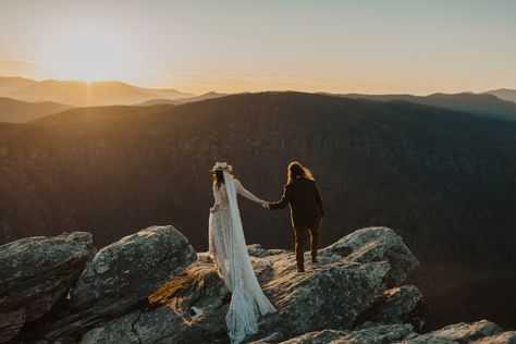 Moody Mountain Photography, Smoky Mountains Elopement, Smokey Mountain Elopement, Smoky Mountain Elopement, Nature Elopement, Mountain Photoshoot, Socal Wedding Venues, California Beach Wedding, Smoky Mountain Wedding