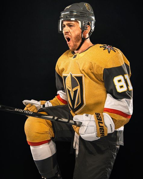 Jonathan Marchessault, Golden Knight, Golden Night, The Vegas, Vegas Golden Knights, Golden Knights, National Hockey League, Hockey Team, Hockey Teams